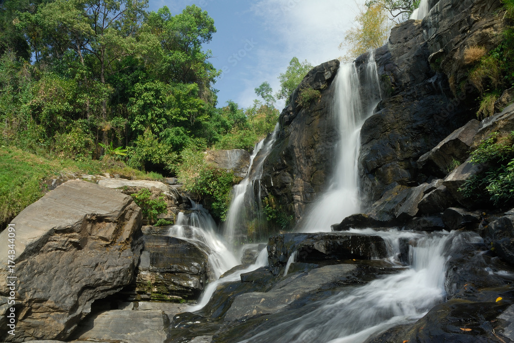 Obraz premium Mae Klang waterfall at Chiangmai province, Thailand