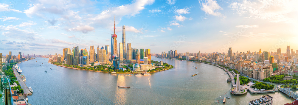 Obraz premium Widok na panoramę centrum Szanghaju