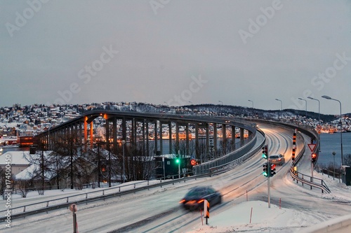 Мост через фьорд, Трёмсо Норвегия
