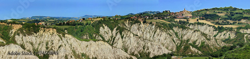 Obraz na plátně Castignano, panoramica con le crete