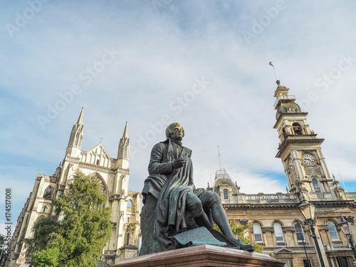 Robert Burns statue, Dunedin Town Hall and St. Paul's Cathedral. (Dunedin, New Zealand)