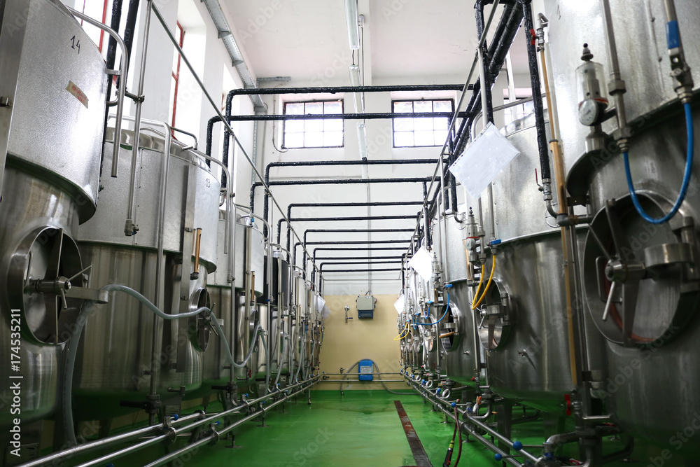 Equipment for brewing beer