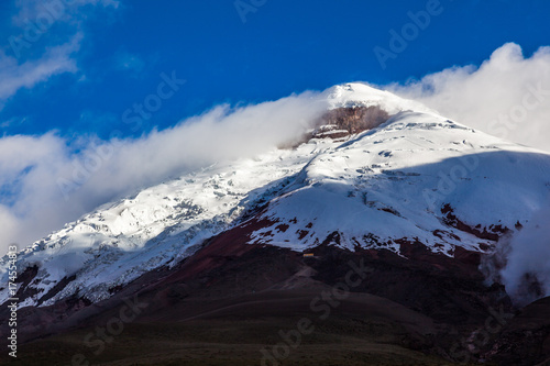  Cotopaxi volcano