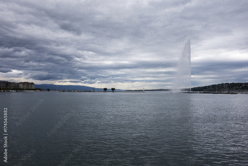 Lake leman in the city of Geneva, Switzerland