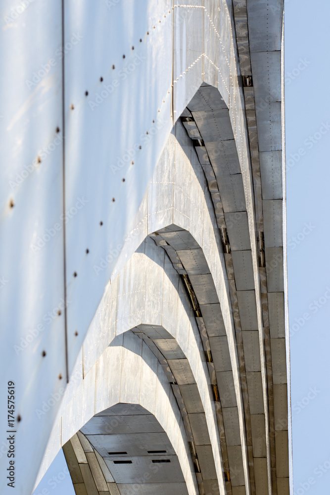 Photo of a multilayer arch made of metal