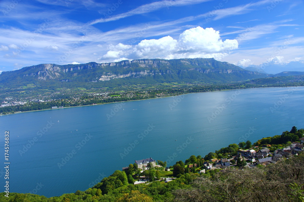 Fototapeta premium vue sur la cluse de chambéry