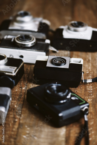 Wallpaper Mural old cameras  Torontodigital.ca