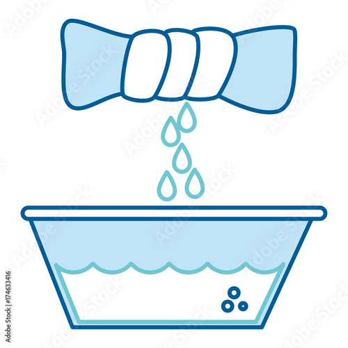 squeeze the clothes icon