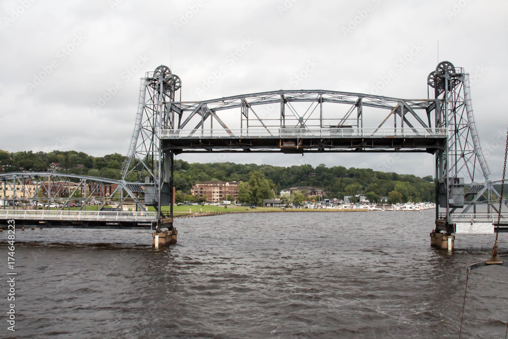 Fototapeta premium Stillwater lift bridge across the Saint Croix river between Minnesota and Wisconsin
