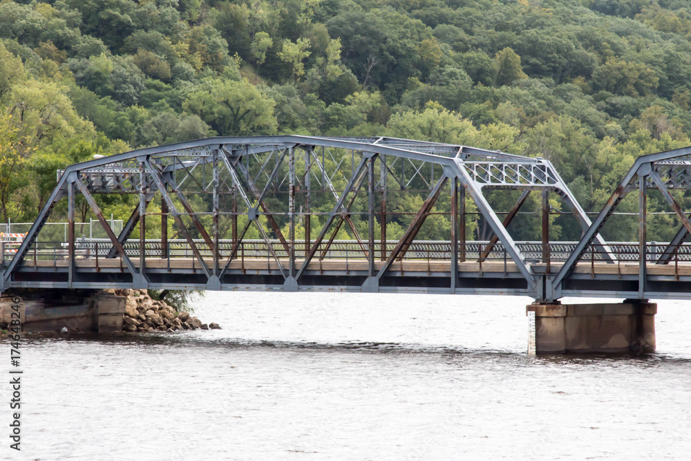 Obraz premium Stillwater lift bridge across the Saint Croix river between Minnesota and Wisconsin