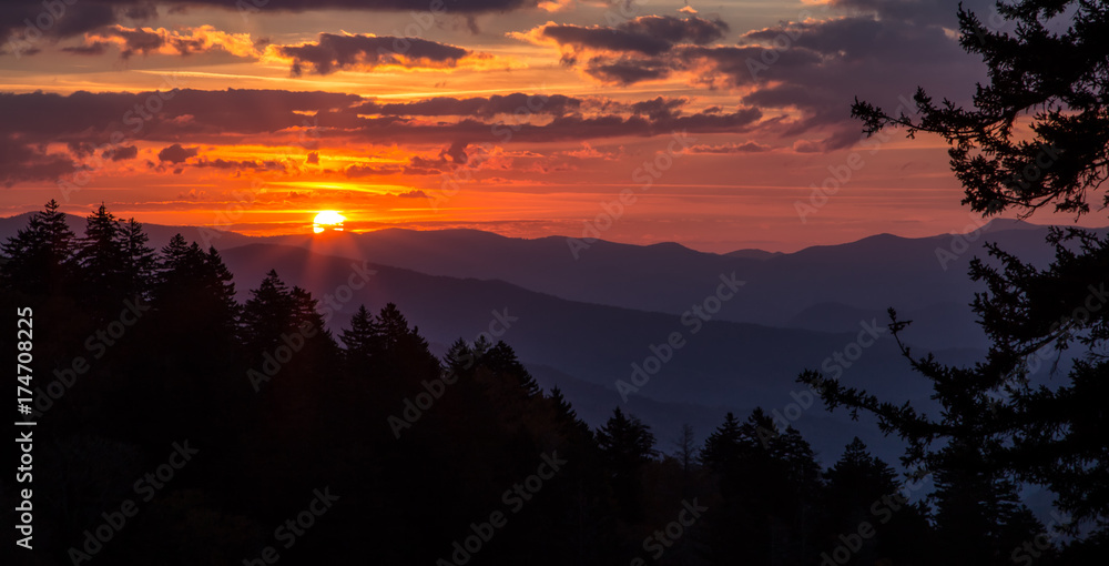 Mountain Sunrise With Sunburst Mountain Sunrise With Sunburst