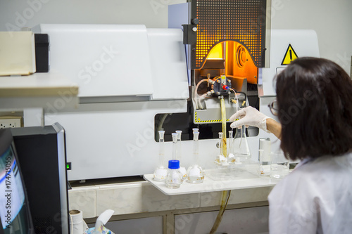 Scientists are using Atomic Absorption Spectroscopy (AAS) to analyze heavy metals in sample solutions.For example, element Pb, Fe, Mn, Ag, etc. photo