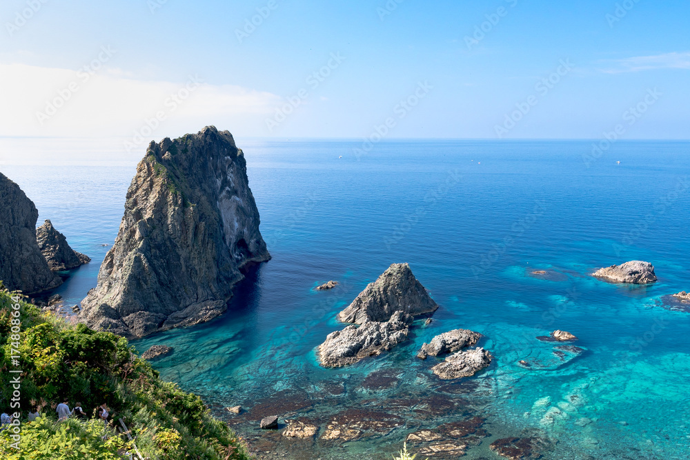 積丹町の海岸 / 夏の北海道 積丹町