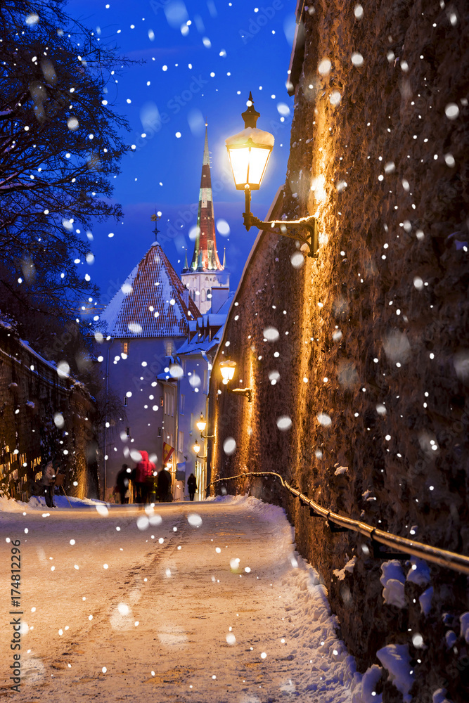 streets of Old Tallinn in the winter at night