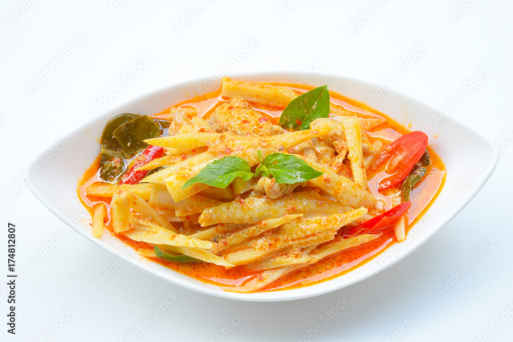 spicy bamboo shoot with chicken in coconut cream and red curry
spicy bamboo shoot with chicken in coconut cream and red curry