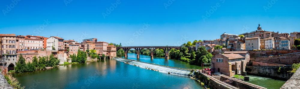 Panorama du Tarn et d'Albi