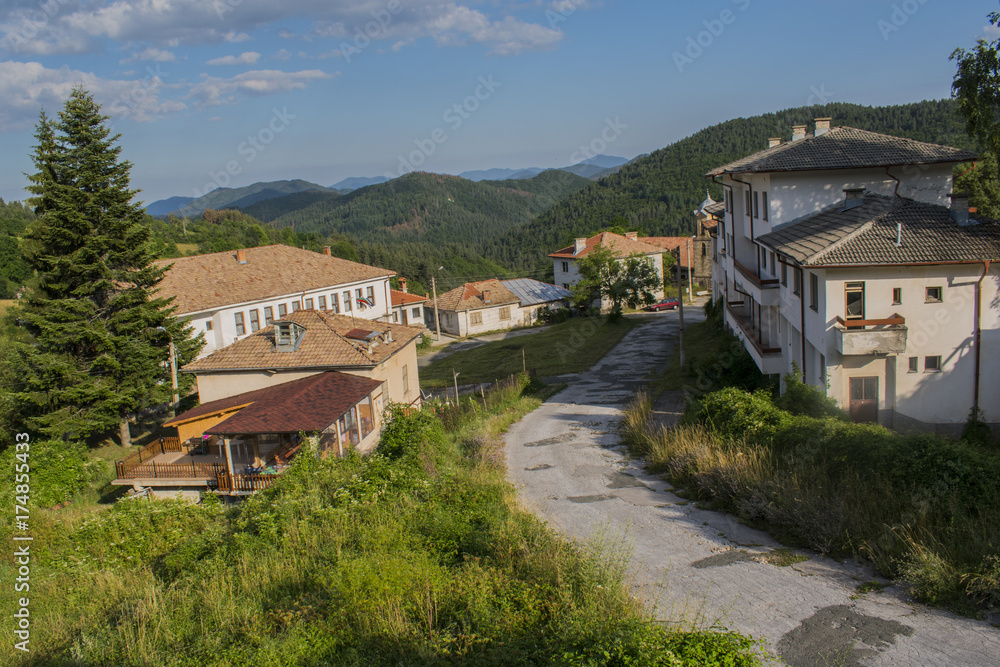 Chokmanovo village