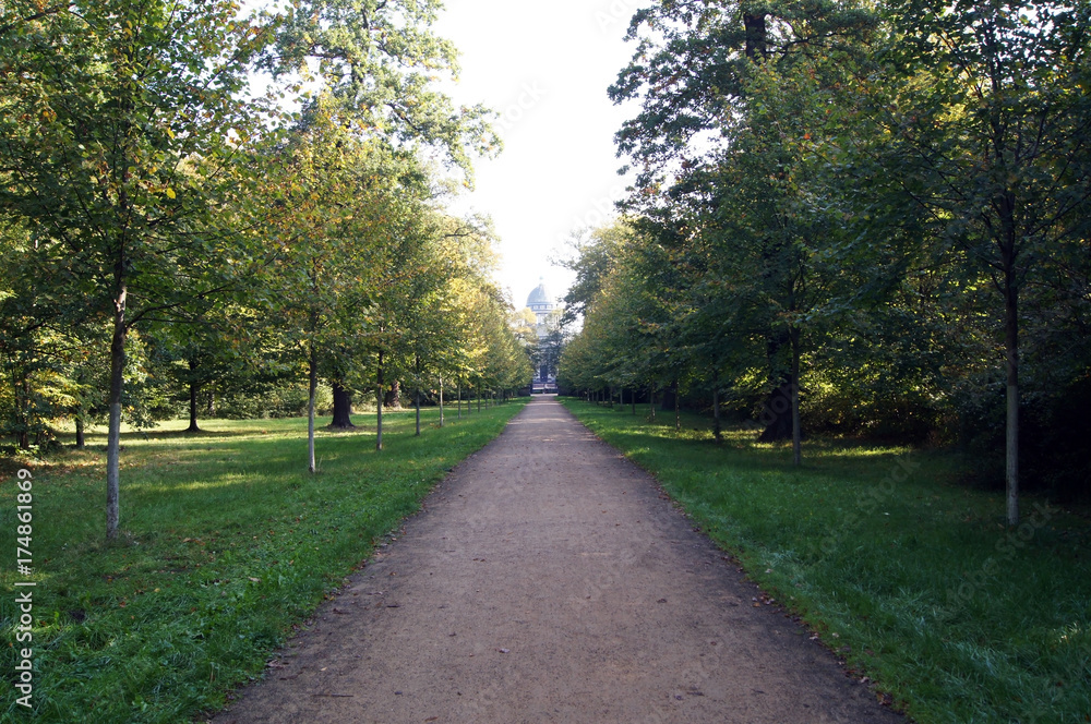 Wege durch den Georgengarten