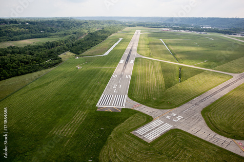 Фототапет Aerial view of Runway at Lunken 21 Approach