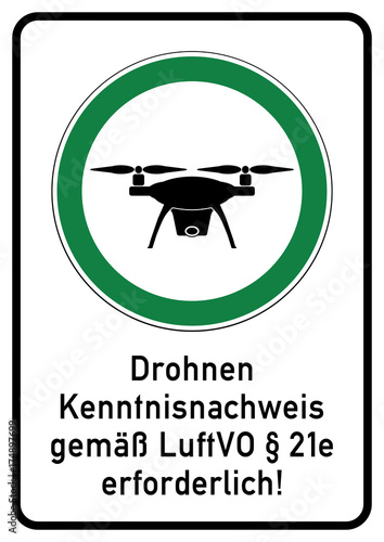 ks228 Kombi-Schild - Betrieb von unbemannten Luftfahrtsystemen und Flugmodellen - Drohnen Kenntnisnachweis gemäß Paragraph 21e erforderlich - Führerscheinpflicht - Kennzeichnungspflicht - xxl - g5536 photo