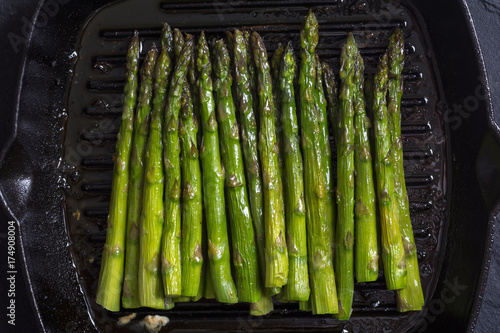 Grilled asparagus on pan