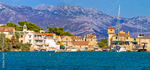 Fototapeta Naklejka Na Ścianę i Meble -  Kastel Gomilica waterfront panoramic view