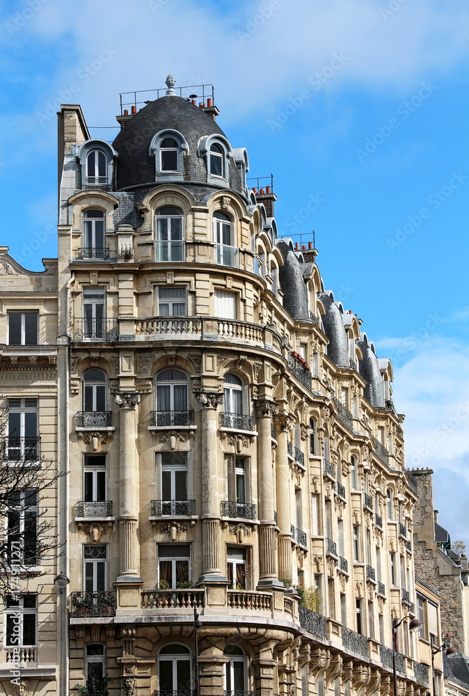 Real Estate - Paris - France