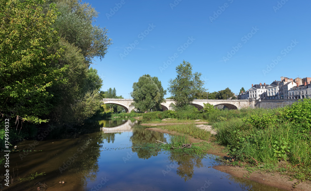 Rive de la Loire à Orléans
 

