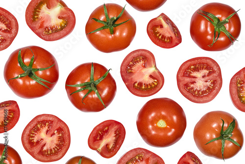 Whole and sliced of ripe tomatoes