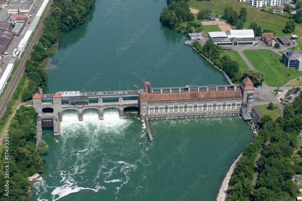 Flusskraftwerk