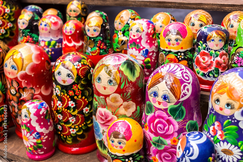 traditional russian dolls figures, gift shop