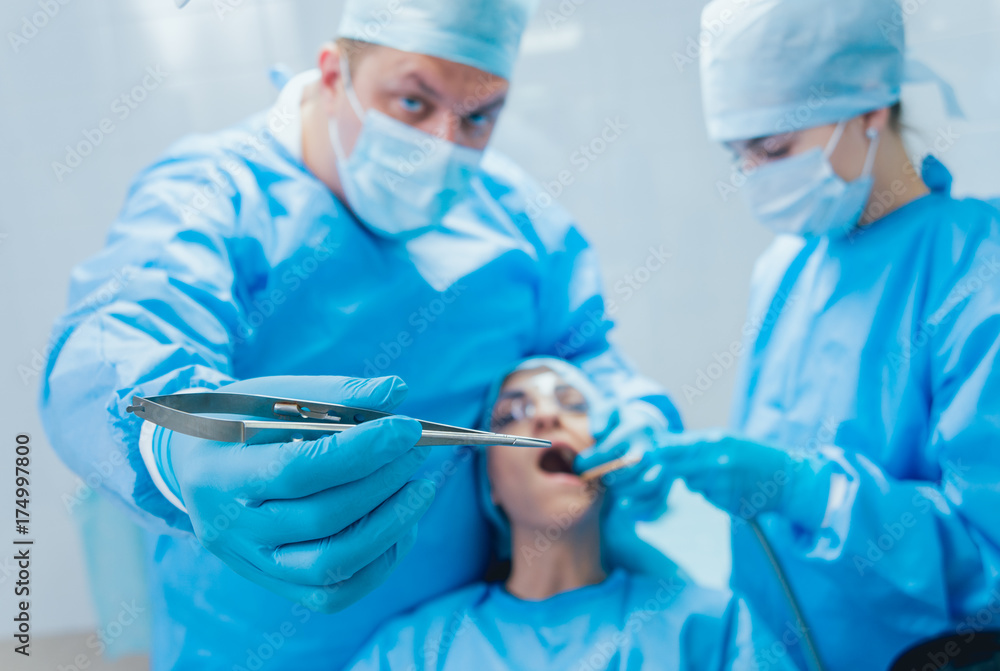 Treatment of tooth loss. Modern dental technologies Treatment of tooth loss. Modern dental technologies