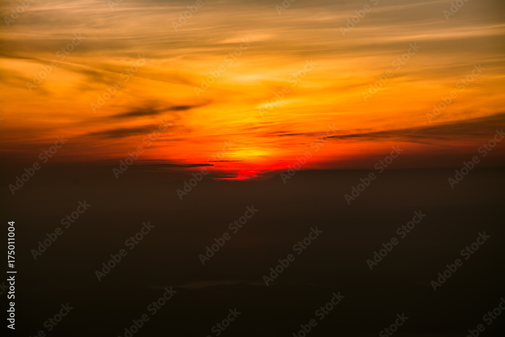 The sun rise in the morning The sun rise in the morning