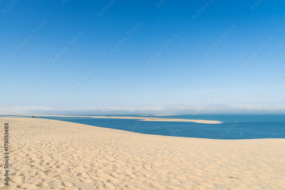Dune du Pyla (Bassin d'Arcachon, France), vue sur le Banc D'Arguin