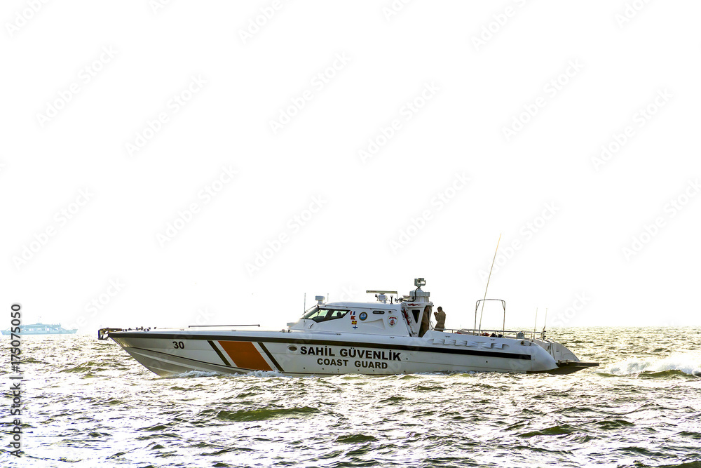 Obraz premium Coast Guard Is Passing For Celebration Of Izmir's Independence Day