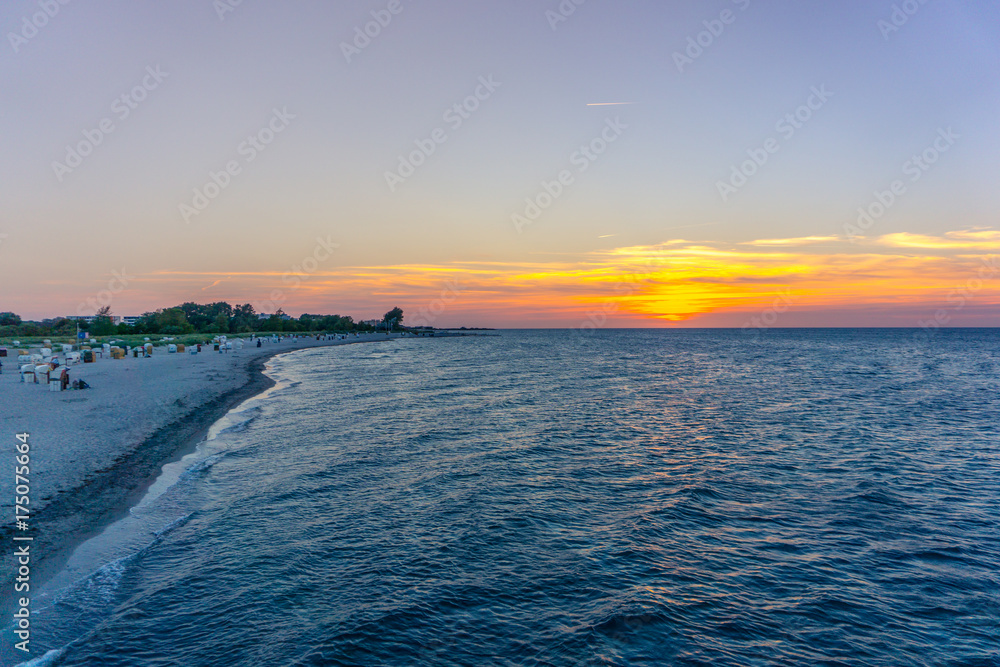 Sonnenuntergang über der Ostsee