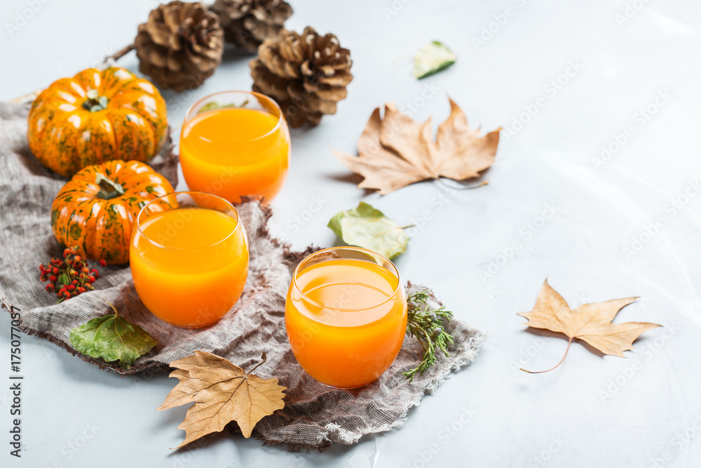Thanksgiving pumpkin autumn fresh juice drink cocktail beverage Thanksgiving pumpkin autumn fresh juice drink cocktail beverage