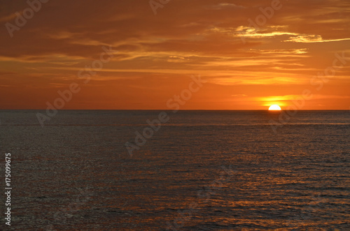 Fototapeta Naklejka Na Ścianę i Meble -  Sunset Sail and Surf
