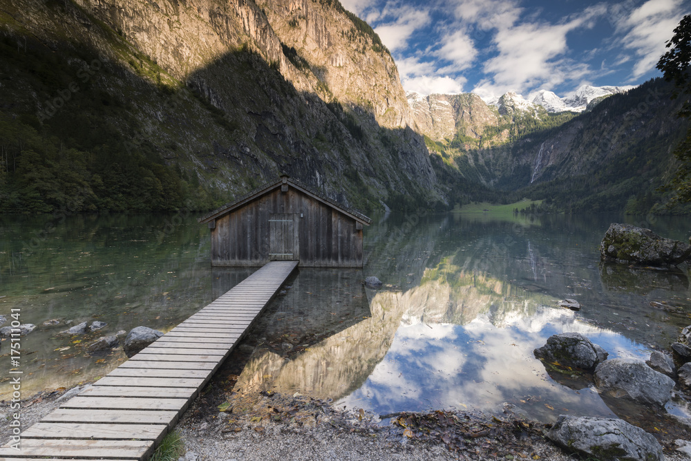 Bootshaus im Obersee im Berchtesgadener Land Bootshaus im Obersee im Berchtesgadener Land