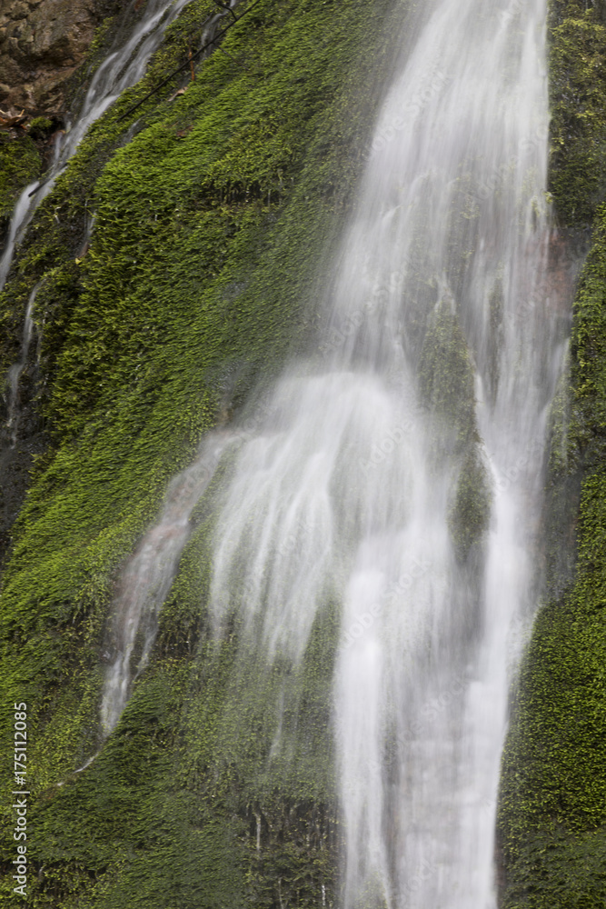 Obraz premium Wasserfall in der Wimbachklamm im Berchtesgadener Land