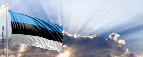 Foto Estonia flag on blue sky. 3d illustration