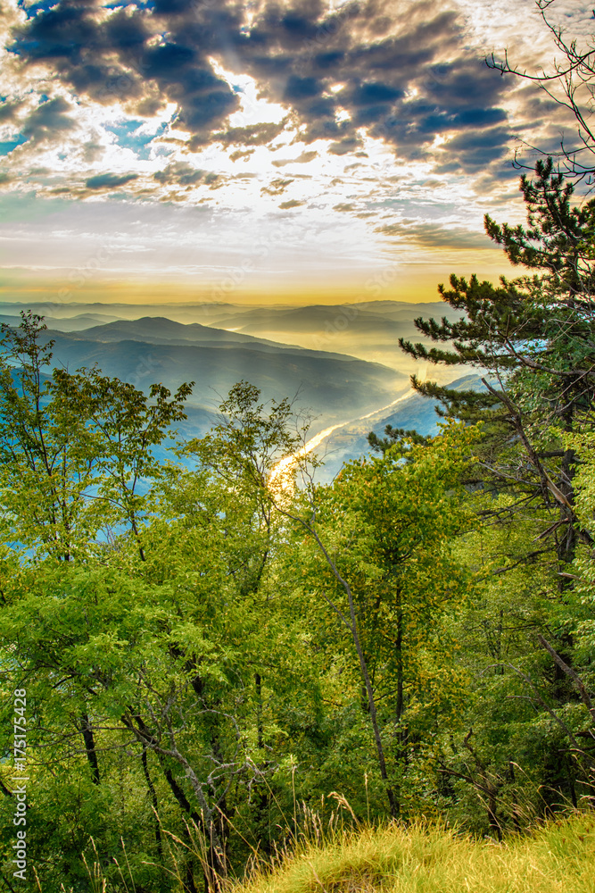 Naklejka premium Tara mountain and Drina river canyon landscape