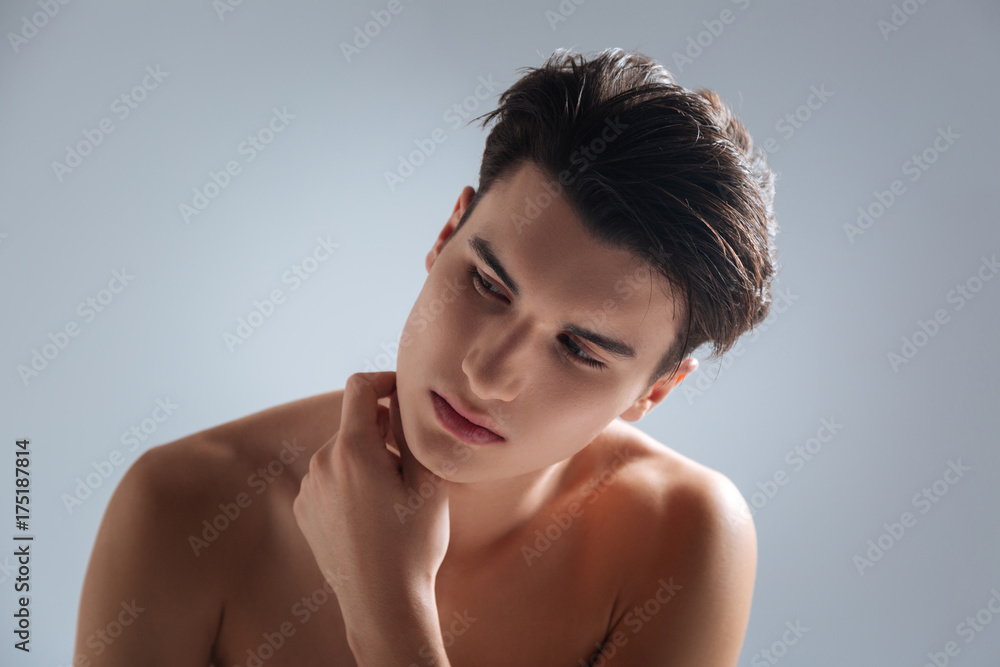 Obraz premium Kind male person posing on camera