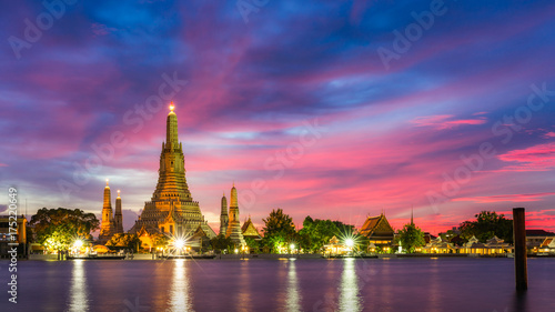 Wat arun the temple of dawn which is landmark in bangkok. photo
