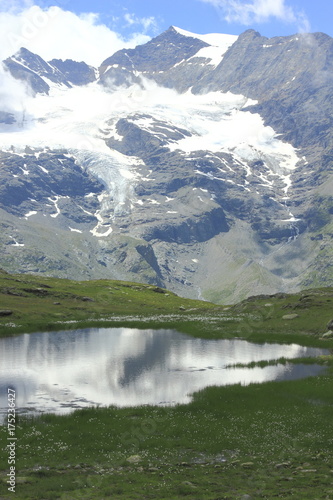 Fourcla Minor, Blick über Bergsee zum Piz Cambrena