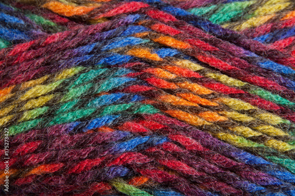 Multicolored yarn for knitting