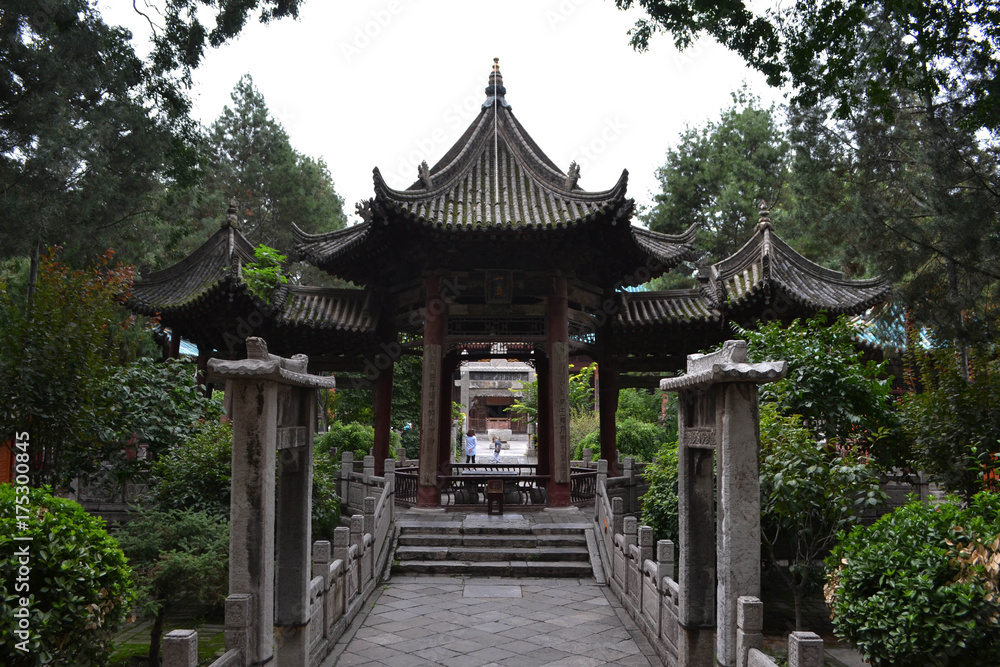 The view around Xi'an Great Mosque, considered as one of the most important place for Chinese Muslims in China. Pic was taken in September 2017. Translation: The view around Xi'an Great Mosque, considered as one of the most important place for Chinese Muslims in China. Pic was taken in September 2017. Translation: