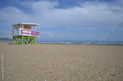 the lifeguard tower on the beach © Алексей Холод
