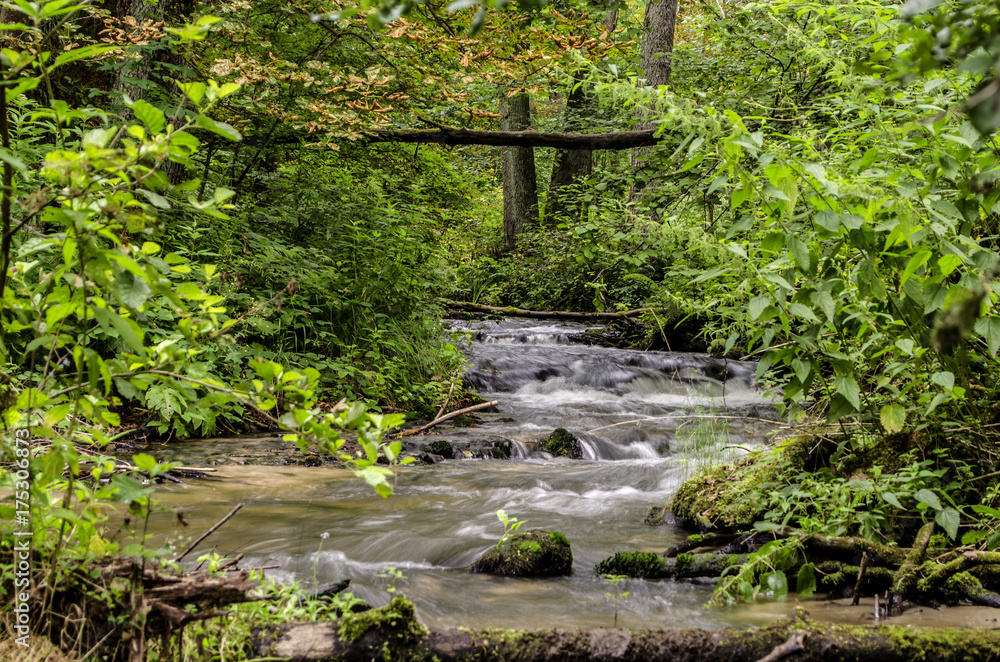 Obraz premium wodospad, rzeka