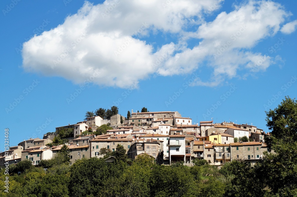 Dorf in der Toskana